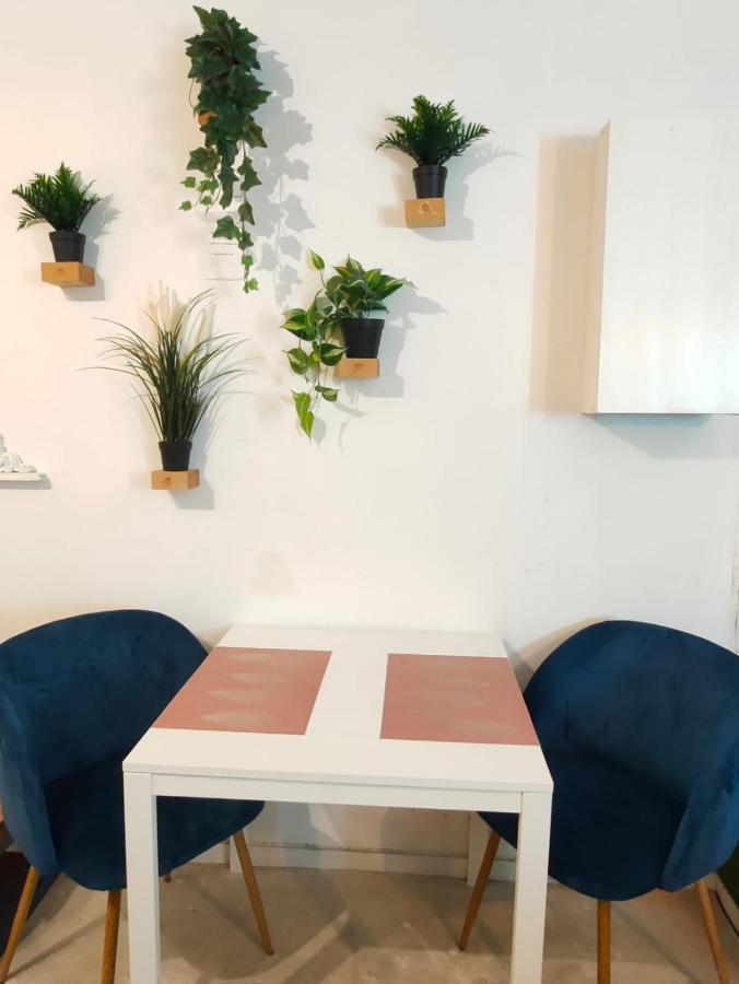 Green Room Bari Eksteriør bilde